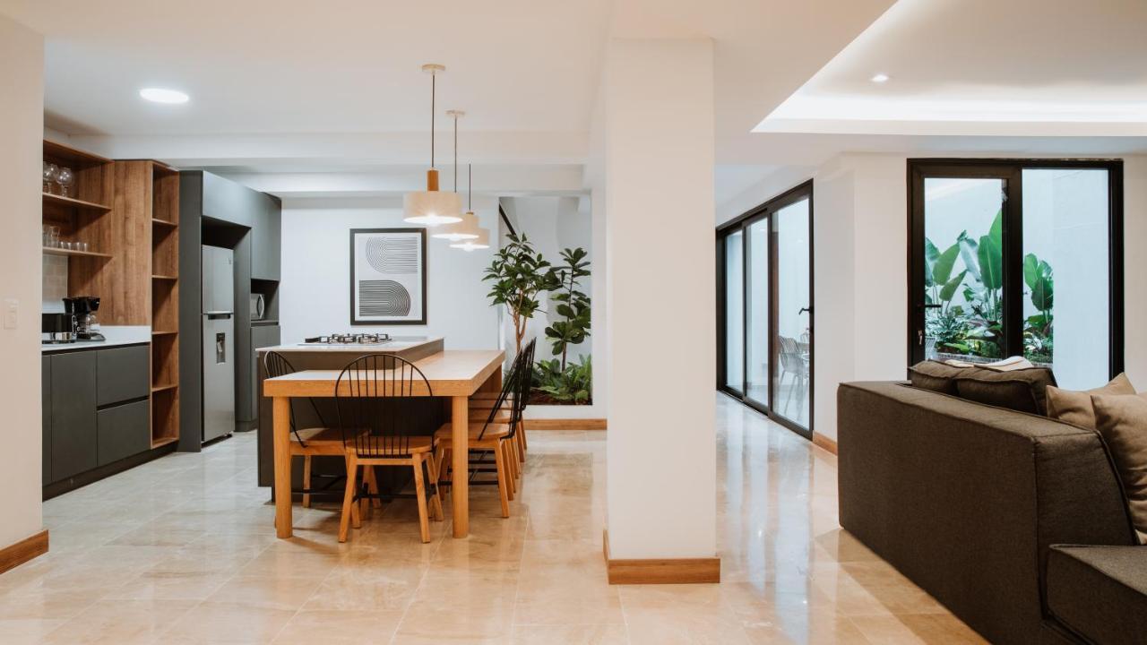 Villaz Luxury Aparthotel *